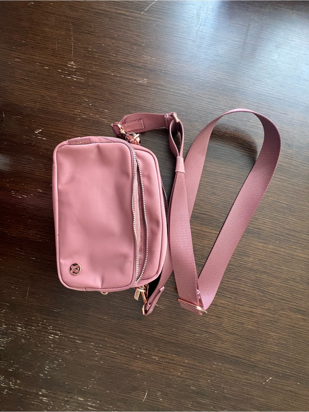 Lululemon Everywhere Crossbody Bag 2L Spiced Chai Rose Gold Metal Hardware